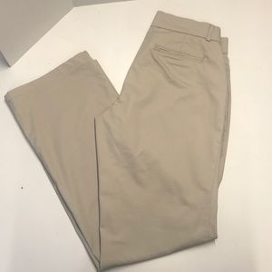 Women’s Dockers Khakis Flat Front Size 8